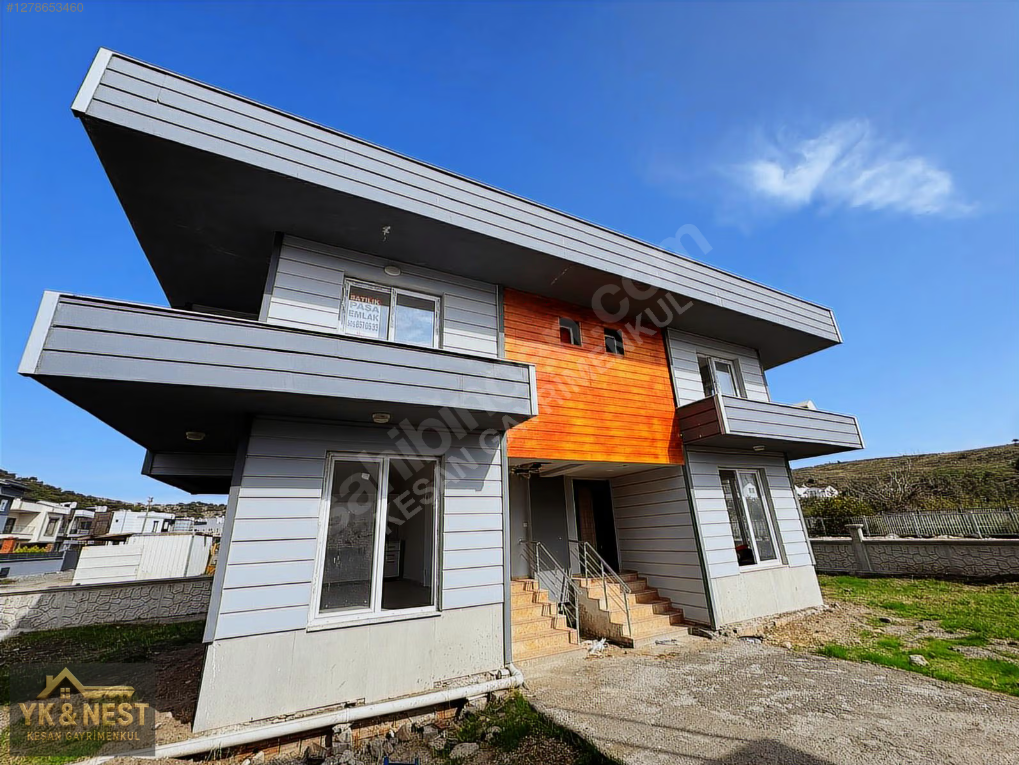 Çandarlı'da Denize Yakın 2+1 Villa